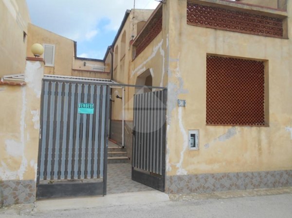 appartamento in vendita a Castelvetrano in zona Triscina di Selinunte