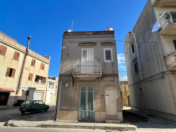casa indipendente in vendita a Castelvetrano
