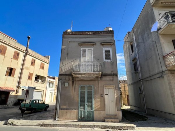 casa indipendente in vendita a Castelvetrano