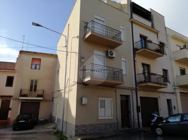casa indipendente in vendita a Castelvetrano