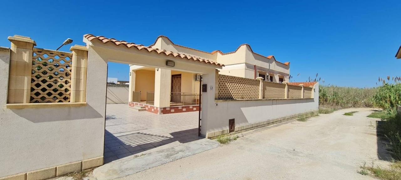 casa indipendente in vendita a Castelvetrano in zona Triscina di Selinunte
