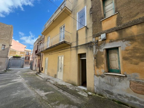 casa indipendente in vendita a Castelvetrano