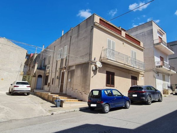 casa indipendente in vendita a Castelvetrano