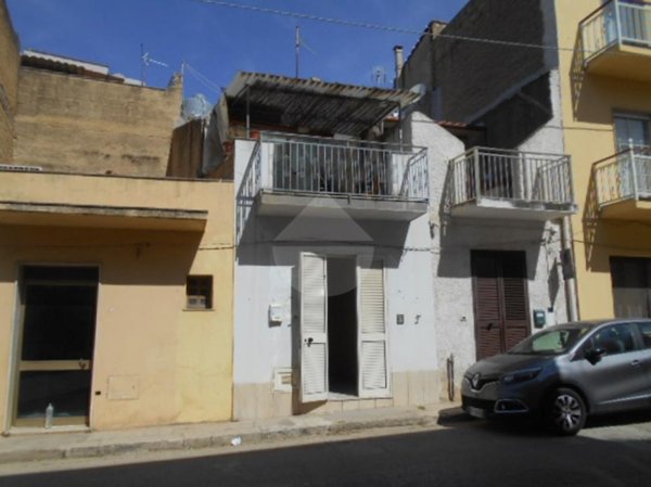 casa indipendente in vendita a Castelvetrano