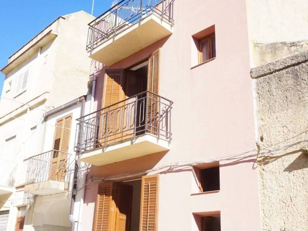 casa indipendente in vendita a Castelvetrano