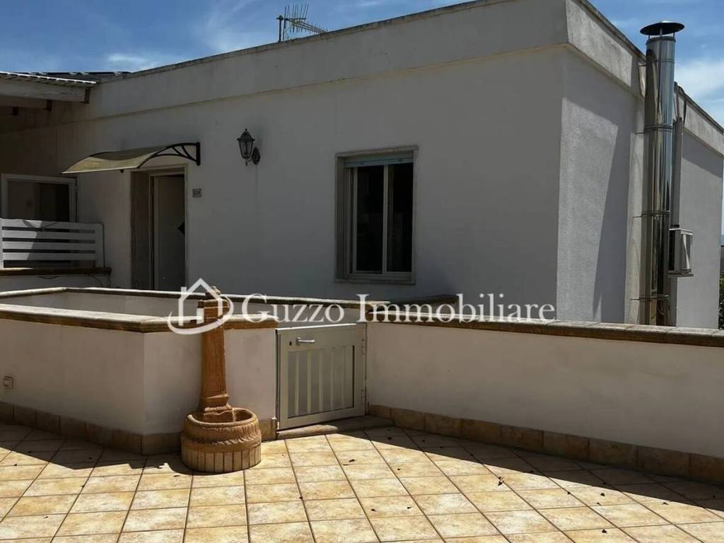 casa indipendente in vendita a Castelvetrano in zona Marinella di Selinunte