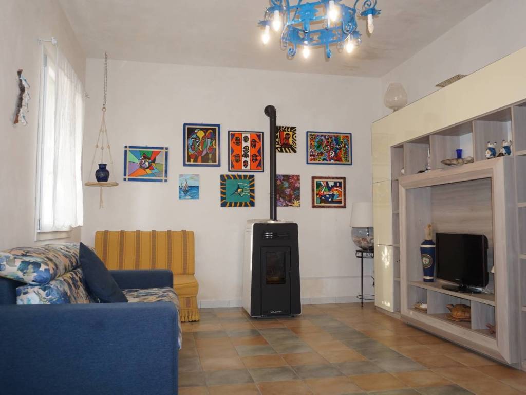 casa indipendente in vendita a Castelvetrano in zona Marinella di Selinunte