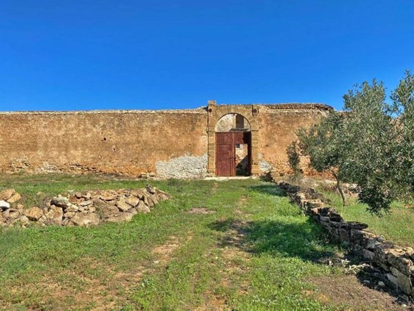 casa indipendente in vendita a Castelvetrano in zona Marinella di Selinunte