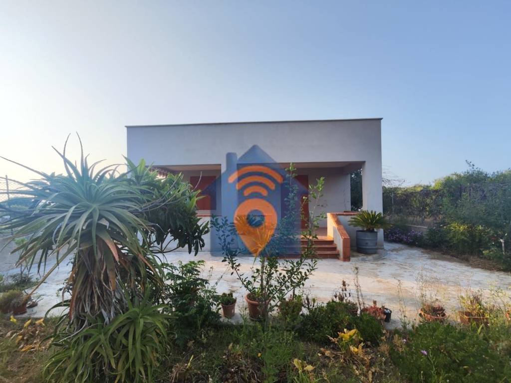 casa indipendente in vendita a Castelvetrano in zona Triscina di Selinunte