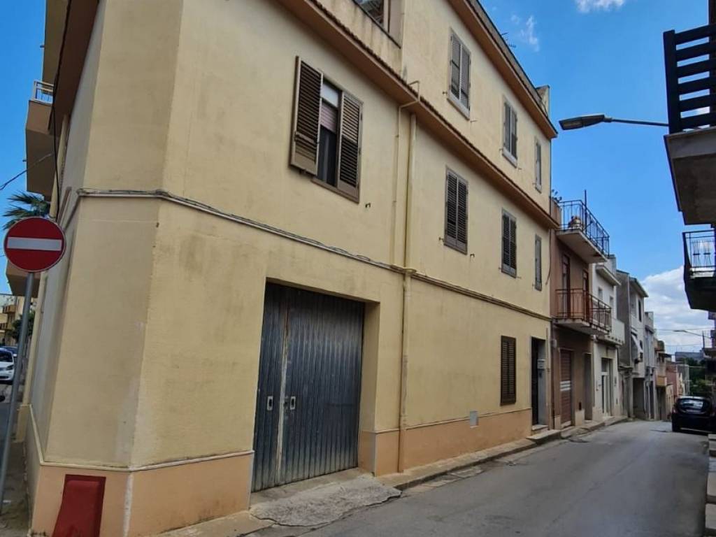 casa indipendente in vendita a Castelvetrano
