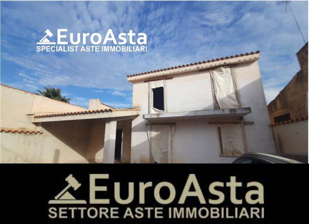 casa indipendente in vendita a Castelvetrano in zona Marinella di Selinunte