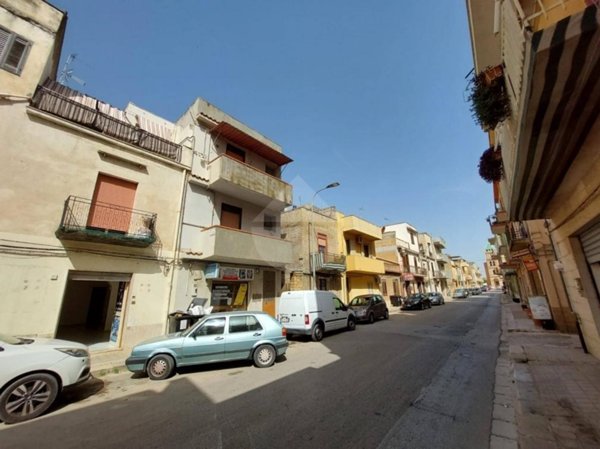 trivano in vendita a Castelvetrano
