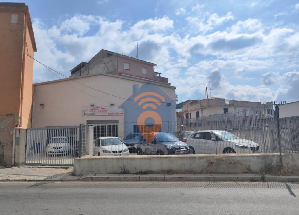 negozio in vendita a Castelvetrano in zona Marinella di Selinunte