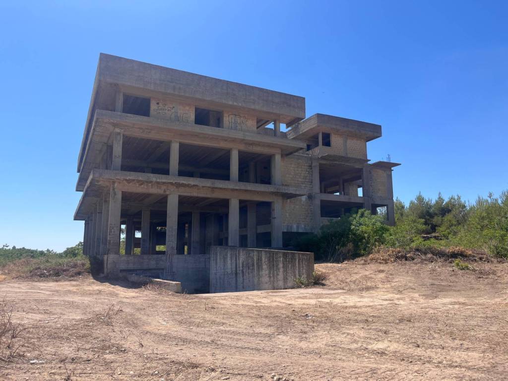 intera palazzina in vendita a Castelvetrano