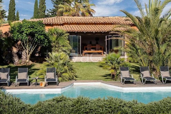 casa indipendente in vendita a Castelvetrano in zona Marinella di Selinunte