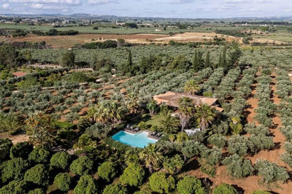 casa indipendente in vendita a Castelvetrano