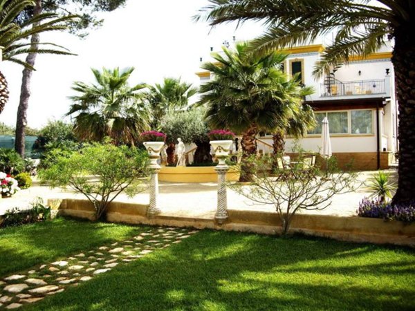 casa indipendente in vendita a Castelvetrano