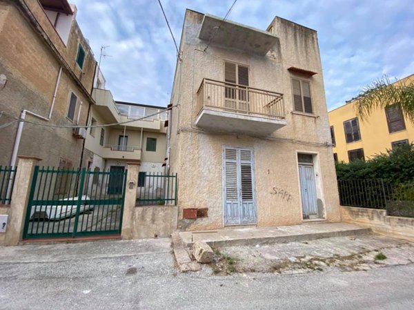 casa indipendente in vendita a Castelvetrano