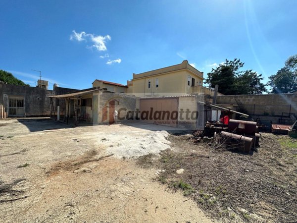 terreno edificabile in vendita a Castelvetrano