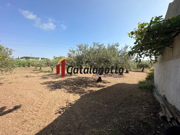 terreno edificabile in vendita a Castelvetrano