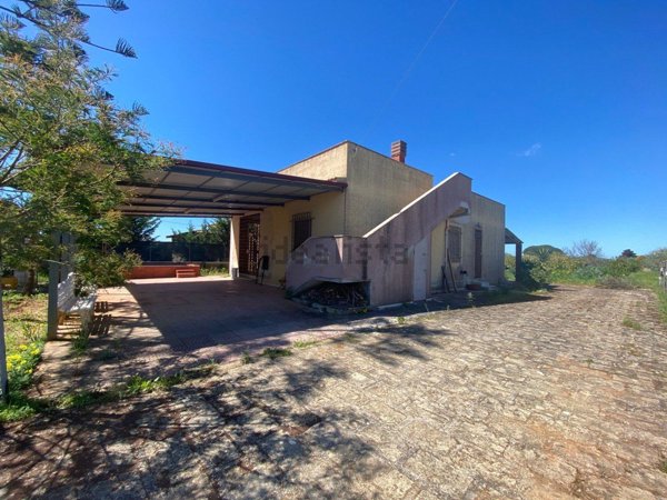 casa indipendente in vendita a Castelvetrano