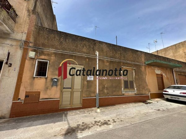 casa indipendente in vendita a Castelvetrano