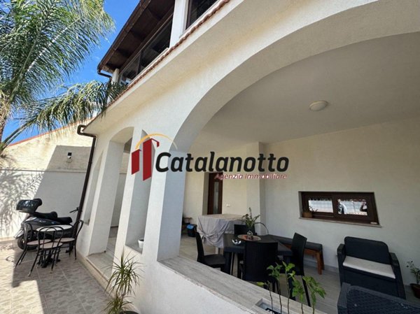 casa indipendente in vendita a Castelvetrano in zona Triscina di Selinunte