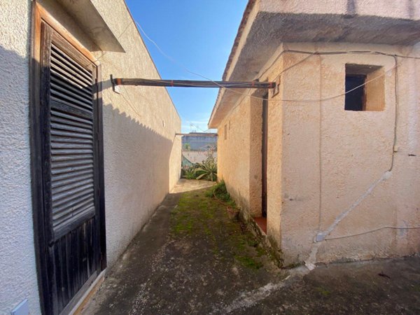 casa indipendente in vendita a Castelvetrano in zona Triscina di Selinunte