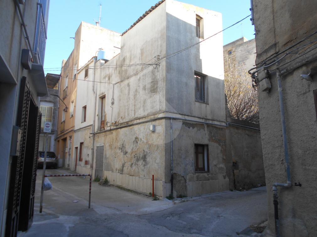 casa indipendente in vendita a Castelvetrano