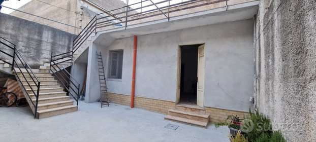 casa indipendente in vendita a Castelvetrano