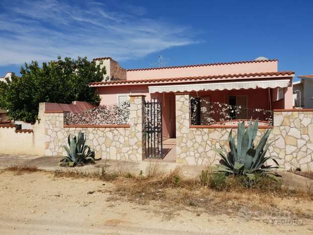 casa indipendente in vendita a Castelvetrano in zona Triscina di Selinunte