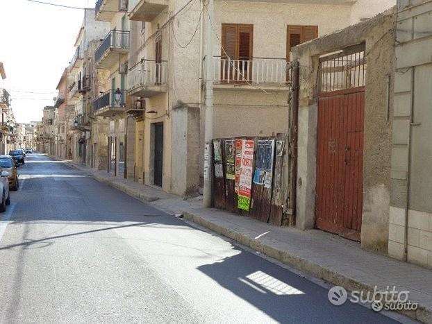 casa indipendente in vendita a Castelvetrano