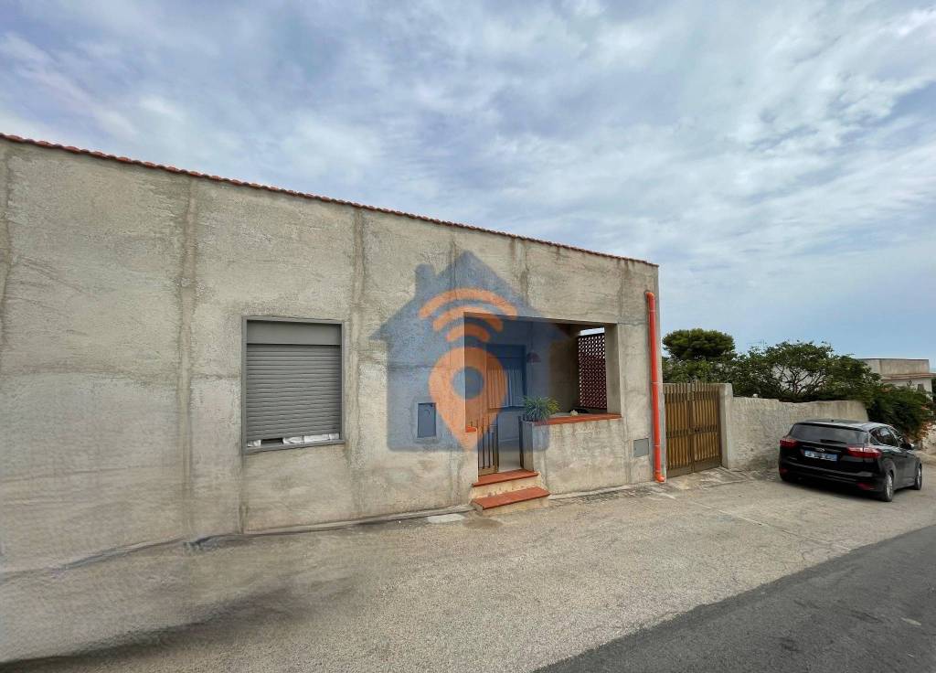 casa indipendente in vendita a Castelvetrano in zona Triscina di Selinunte