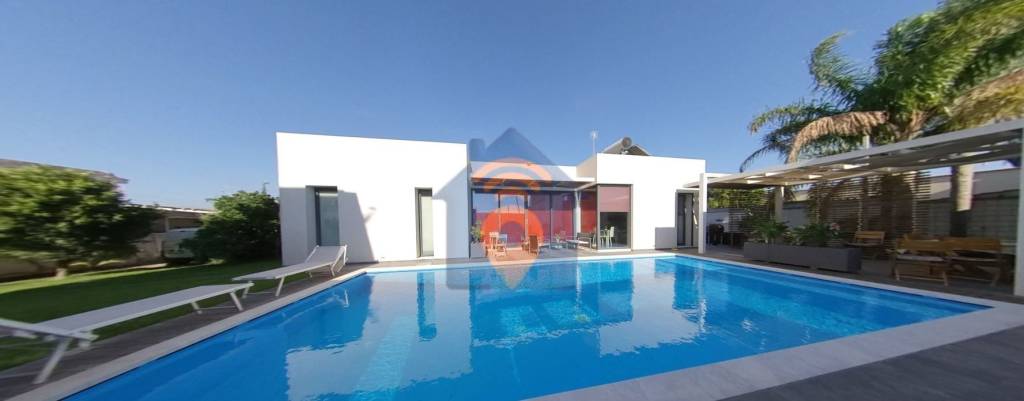 casa indipendente in vendita a Castelvetrano in zona Triscina di Selinunte