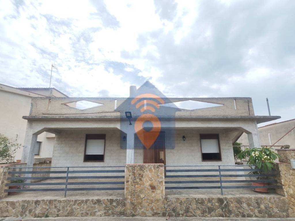 casa indipendente in vendita a Castelvetrano in zona Triscina di Selinunte