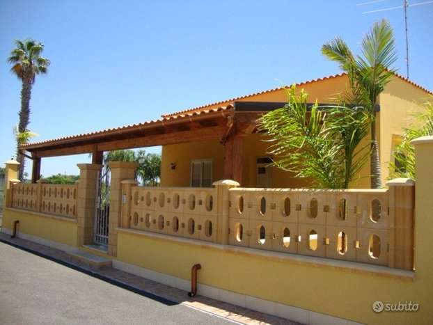 casa indipendente in vendita a Castelvetrano