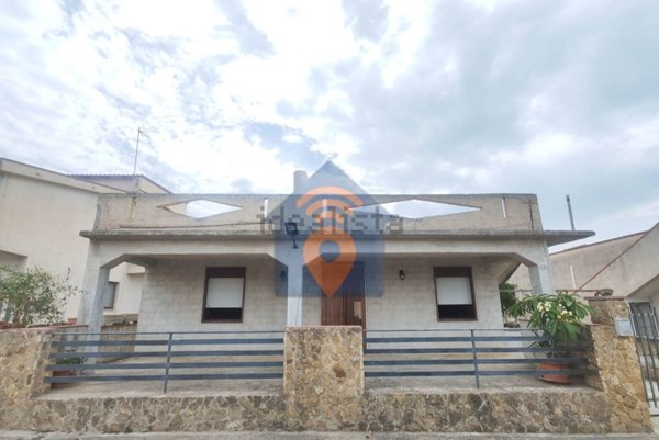 casa indipendente in vendita a Castelvetrano in zona Triscina di Selinunte