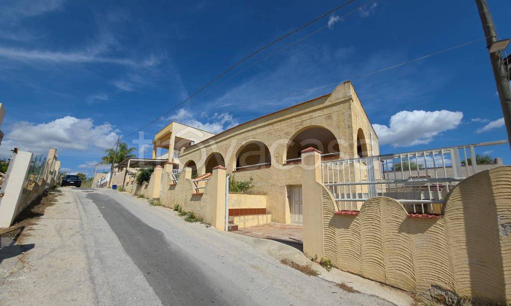 casa indipendente in vendita a Castelvetrano in zona Triscina di Selinunte