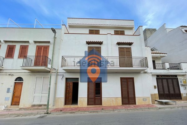 appartamento in vendita a Castelvetrano in zona Marinella di Selinunte
