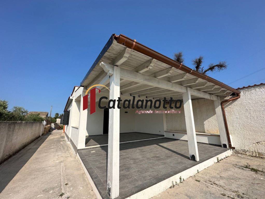 casa indipendente in vendita a Castelvetrano in zona Marinella di Selinunte
