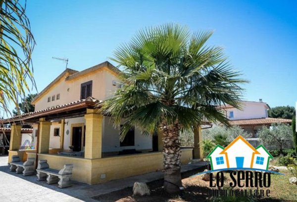 casa indipendente in vendita a Castelvetrano