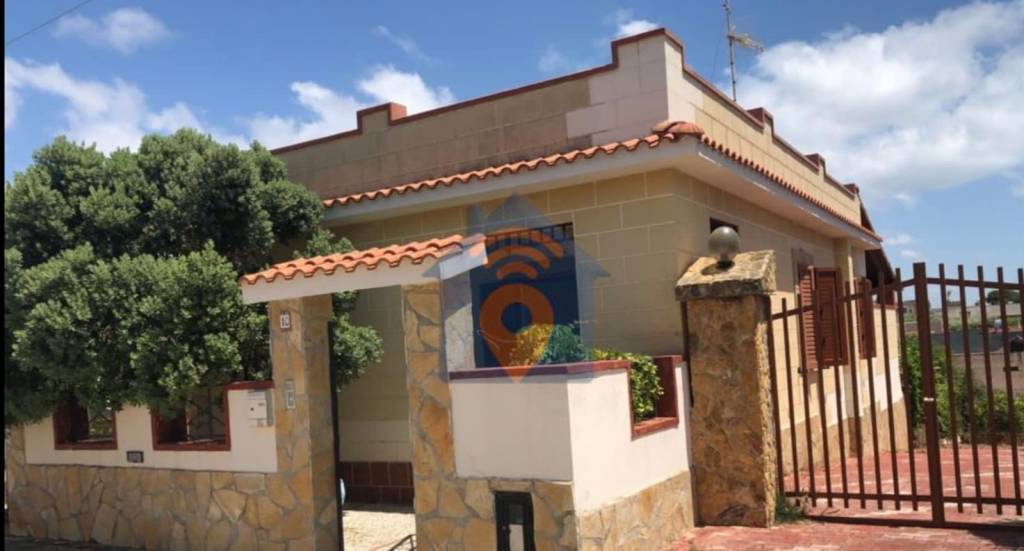 casa indipendente in vendita a Castelvetrano in zona Triscina di Selinunte