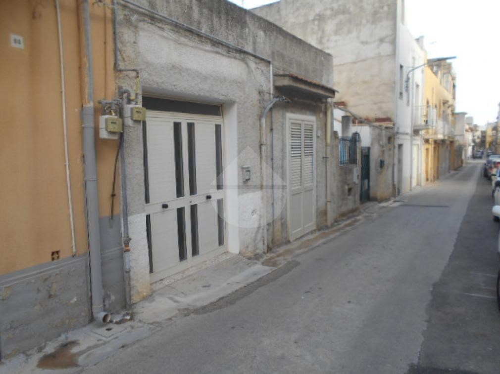 casa indipendente in vendita a Castelvetrano