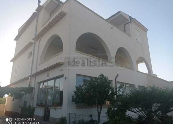 casa indipendente in vendita a Castelvetrano in zona Triscina di Selinunte