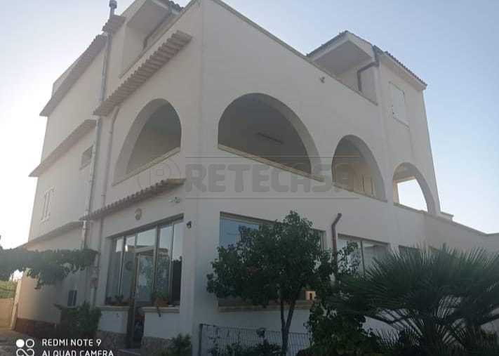 casa indipendente in vendita a Castelvetrano in zona Triscina di Selinunte