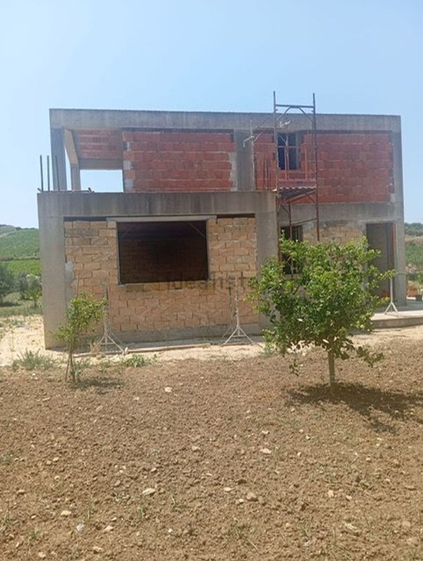 casa indipendente in vendita a Castelvetrano
