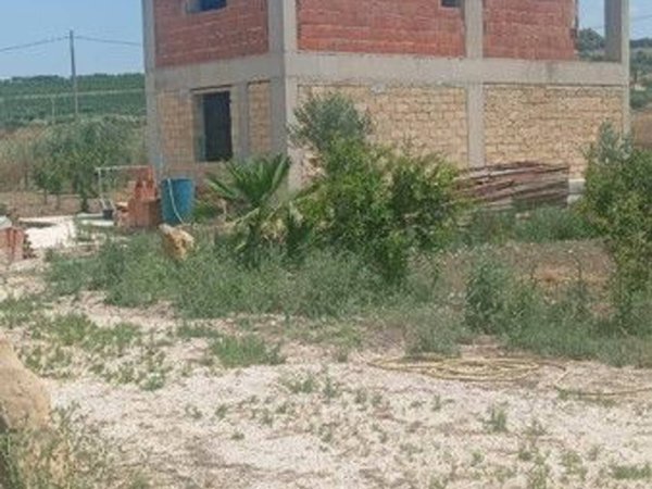 casa indipendente in vendita a Castelvetrano