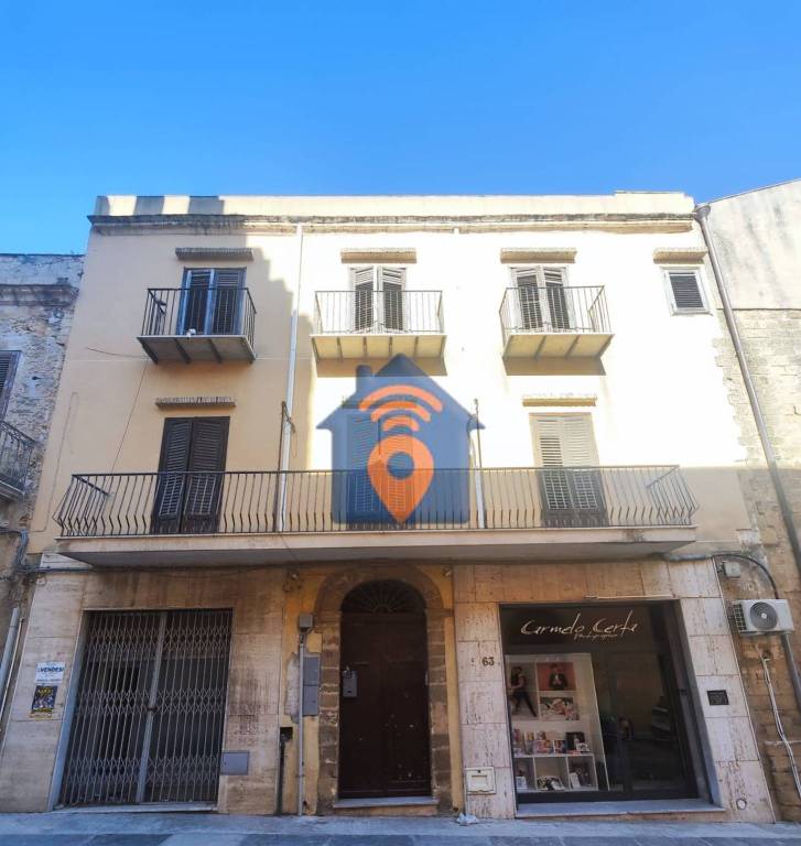 intera palazzina in vendita a Castelvetrano