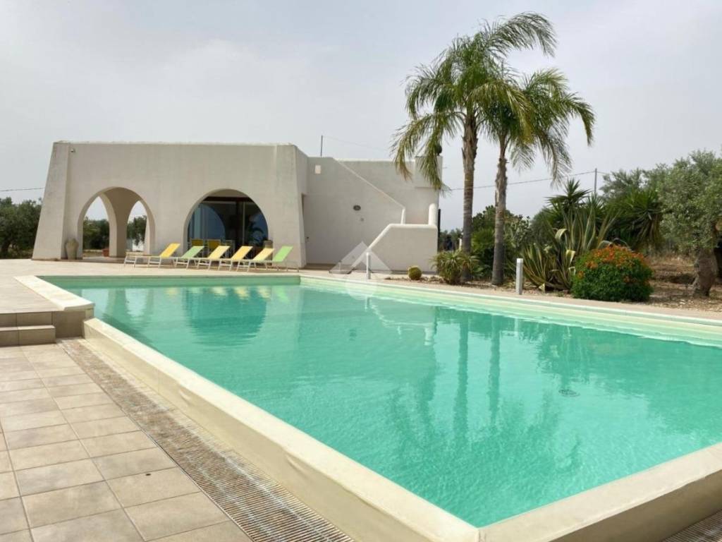 casa indipendente in vendita a Castelvetrano in zona Marinella di Selinunte