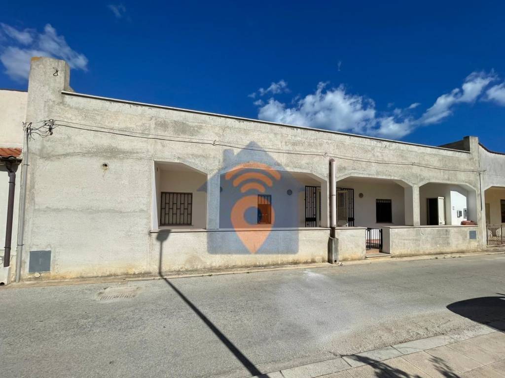 casa indipendente in vendita a Castelvetrano in zona Triscina di Selinunte